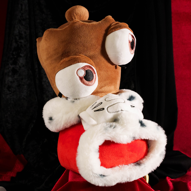 Queenie Plush Main Image